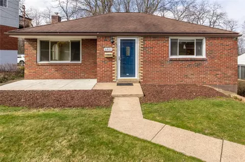 10803 Highpoint Dr, Pittsburgh, PA 15235