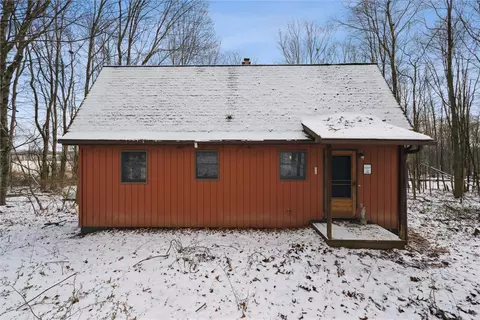 2333 Stroupes Rd, Kittanning, PA 16201