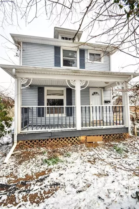 66 3rd Ave, Atlasburg, PA 15004