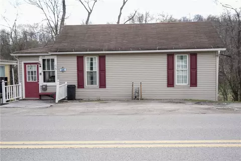 419 Valley St, Mcdonald, PA 15057