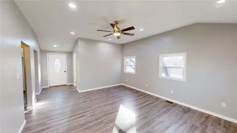 Entry Way - 1298 Cascade Rd, Monaca, PA 15061 photo 2 of 11