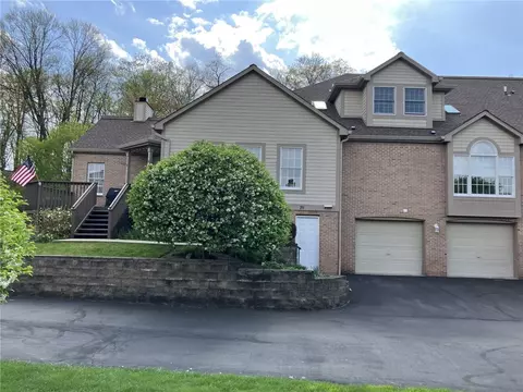231 Sycamore Dr, Seven Fields, PA 16046