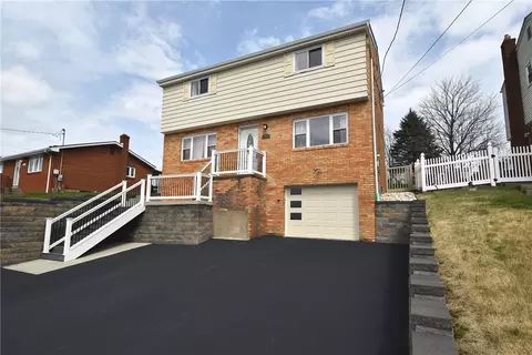 3016 Mount Troy Rd, Pittsburgh, PA 15212