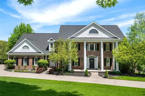 2008 Old Orchard Pl, Gibsonia, PA 15044