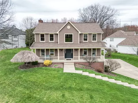 124 Cherrington Dr, Cranberry Township, PA 16066