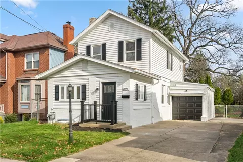 821 California Ave, Oakmont, PA 15139