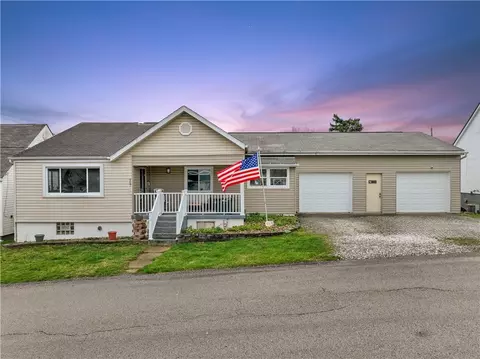 907 2nd St, Canonsburg, PA 15317