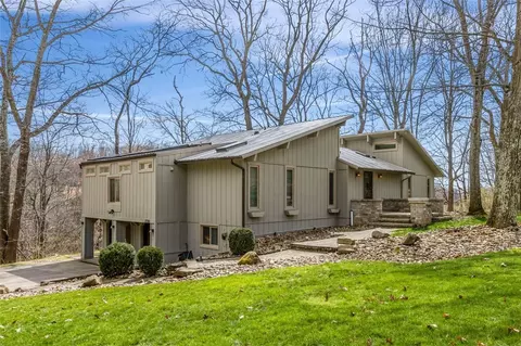 2736 Bristol Ct, Allison Park, PA 15101