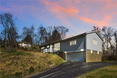 523 Allendale Rd, New Brighton, PA 15066