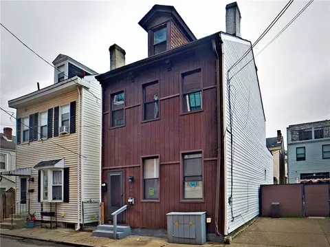 2416 Larkins Way, Pittsburgh, PA 15203