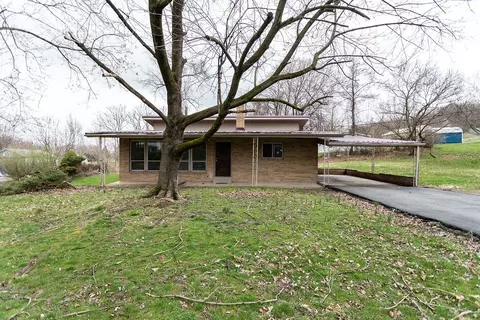 510 High St, Dunbar, PA 15431