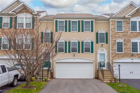 2295 Flint Dr, Washington, PA 15301