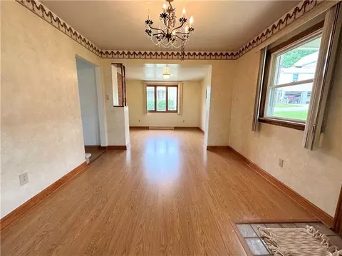 Dining - 63 2nd St, Slovan, PA 15078 photo 1 of 1