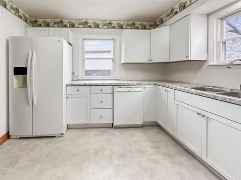 Kitchen - 63 2nd St, Slovan, PA 15078 photo 2 of 2