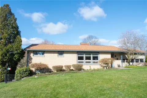 1609 10th Ave, Beaver, PA 15009