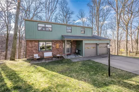 8120 Roosevelt Blvd, Pittsburgh, PA 15237