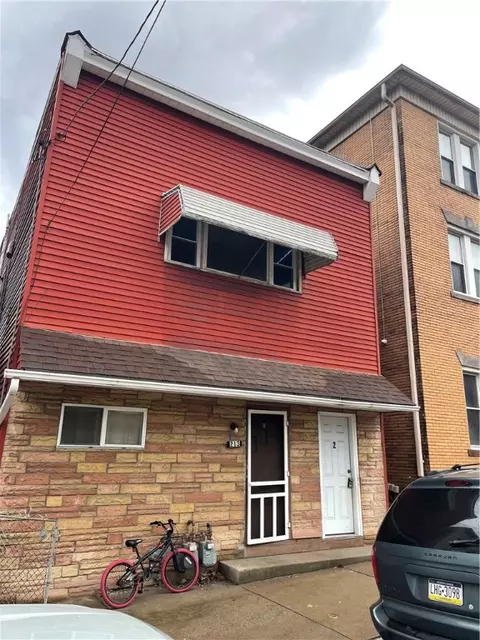 213 Bridge St, Wilmerding, PA 15148