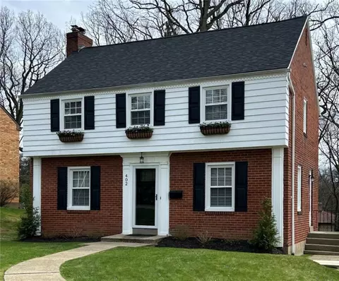 402 Sylvania Dr, Pittsburgh, PA 15229