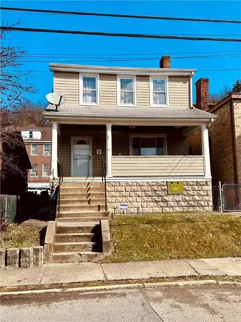 544 Woodward Ave, Mckees Rocks, PA 15136