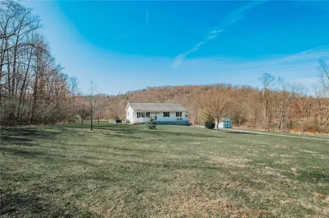 964 Cramer Rd, Blairsville, PA 15717