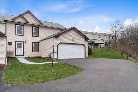 2032 Arbor Ridge Ct, Cheswick, PA 15024