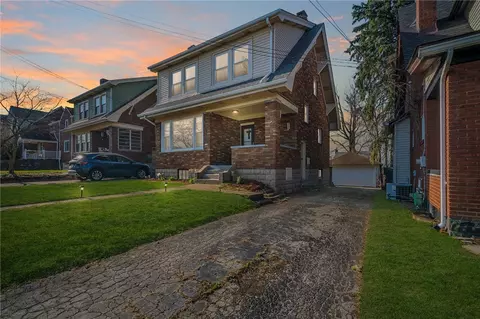 3230 Willett Rd, Pittsburgh, PA 15227