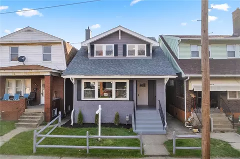 1036 Maplewood Ave, Ambridge, PA 15003