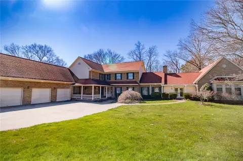 320 Old Airport Rd, Greensburg, PA 15601