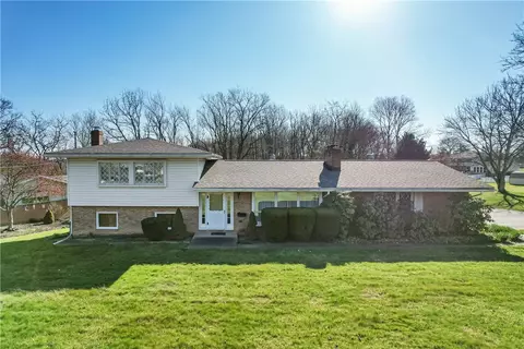 106 Glenfield Dr, Beaver, PA 15009