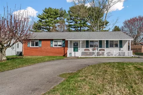 211 Westland Dr, Greensburg, PA 15601