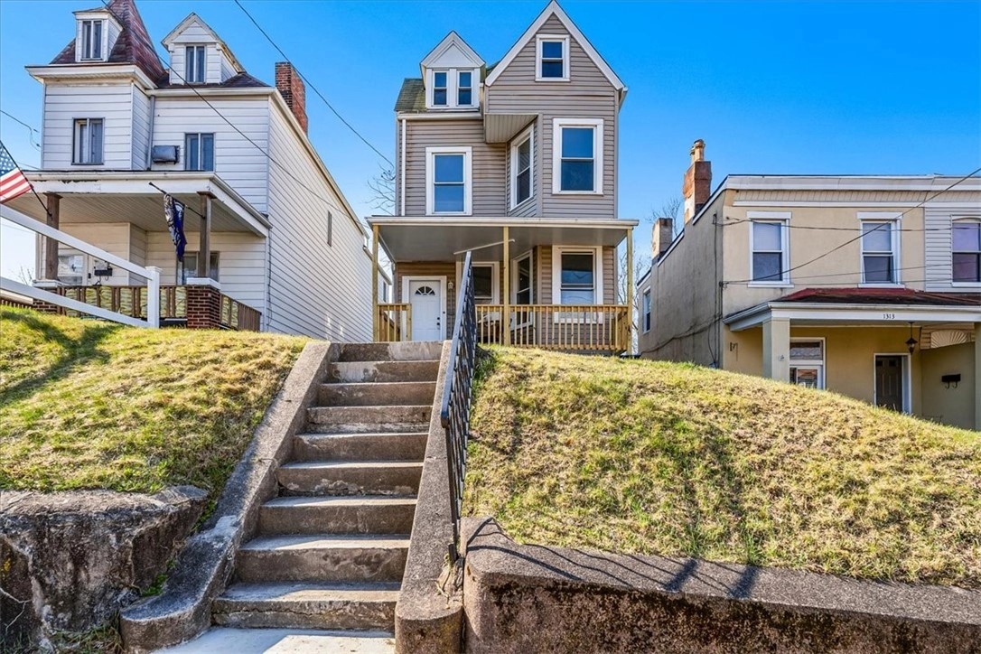 1311 Virginia Ave  