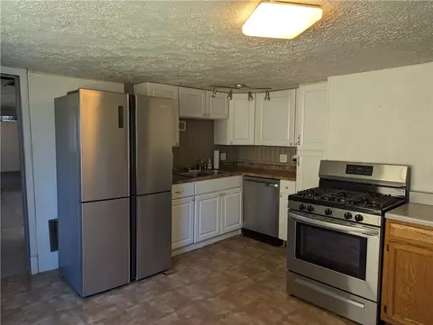 Kitchen - 428 Kenneth St, Donora, PA 15033 photo 1 of 3