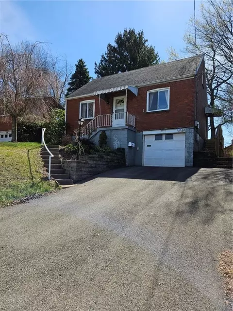 2746 Columbia Ave, Pittsburgh, PA 15221