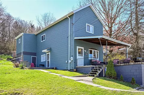 2622 Cromwell St, Grapeville, PA 15634