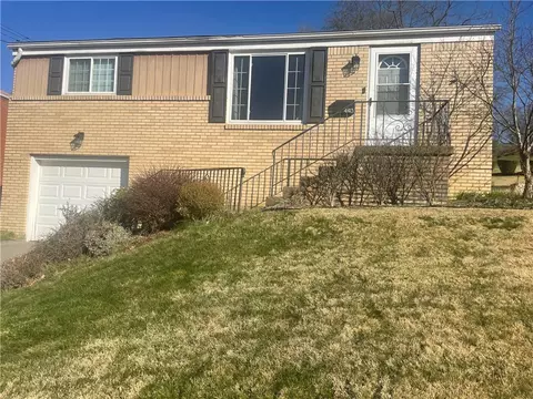 4413 Woodhill, Munhall, PA 15120