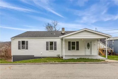 723 9th Ave, Elizabeth, PA 15037