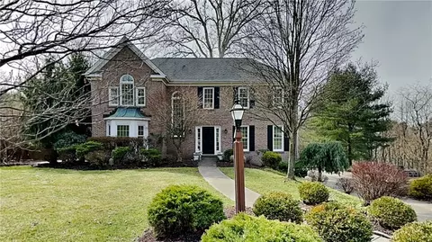2404 Ramblewood Dr, Wexford, PA 15090