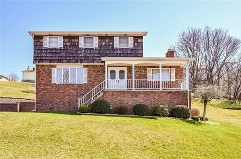 1116 Bennett Ave, Jeannette, PA 15644