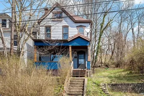 2738 Sacramento Ave, Pittsburgh, PA 15204