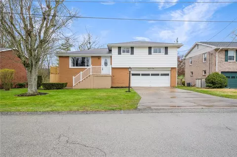2430 Cypress Dr, Greensburg, PA 15601