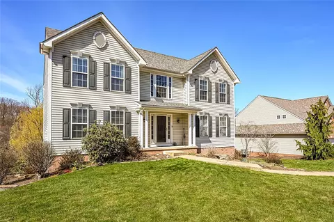242 Sussex, Greensburg, PA 15601