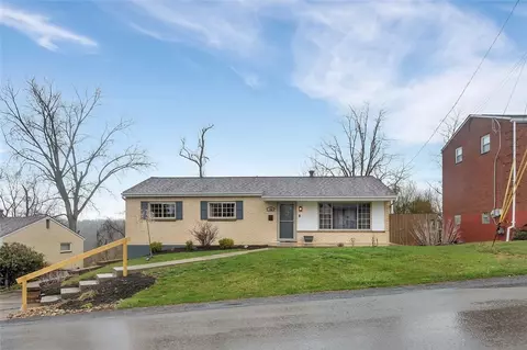 160 Laurie Dr, Pittsburgh, PA 15235