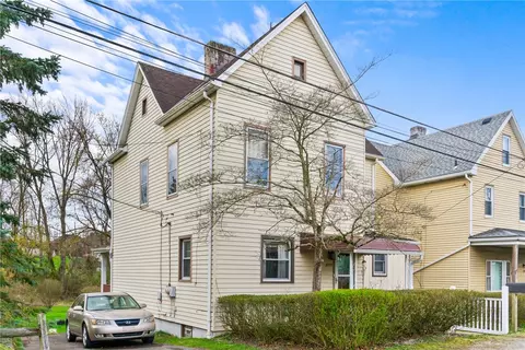 2716 4th St, Monroeville, PA 15146