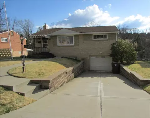 1714 Beryl Dr, Pittsburgh, PA 15227