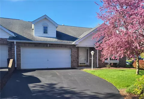 22 Pond Ct S, Bridgeville, PA 15017