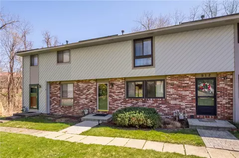 910 Mill Ct, Bridgeville, PA 15017