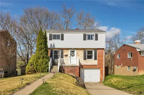 131 Travis Dr, Pittsburgh, PA 15236