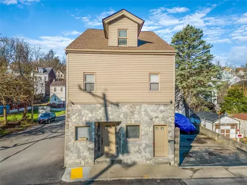 3035 Stayton St, Pittsburgh, PA 15212