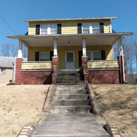 302 Centennial Ave, New Galilee, PA 16141