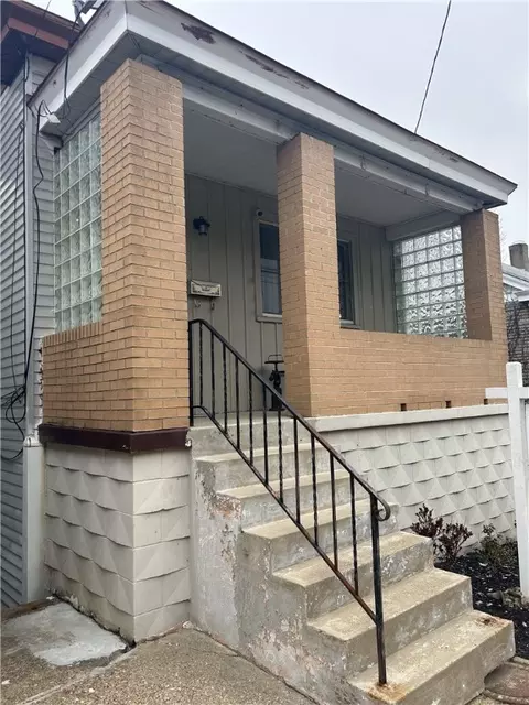 649 Margaret St, Pittsburgh, PA 15210
